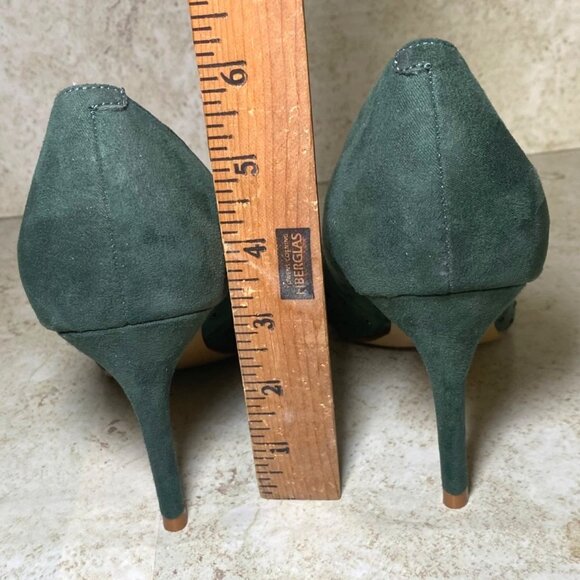 Marc Fisher Green Suede Embellished Pointed-Toe Stiletto Heels Womens Size 7.5 - Picture 6 of 7